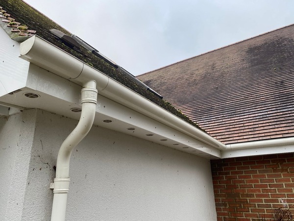 Residential gutter cleaning experts in Windsor, Berkshire